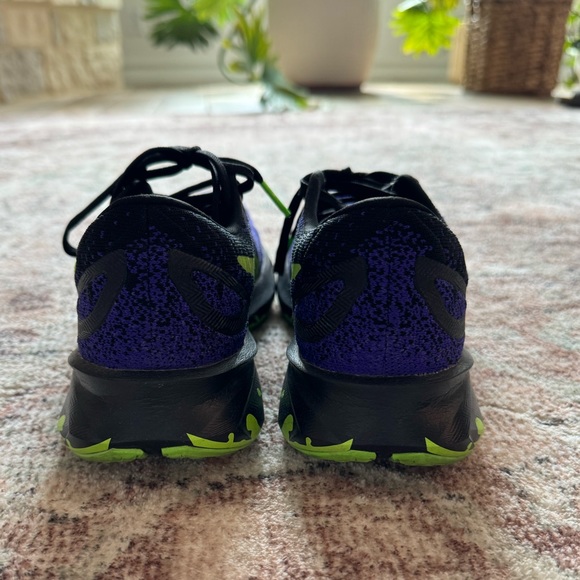 ASICS Dynablast Halloween Shoes ~ 7 - Picture 2 of 6